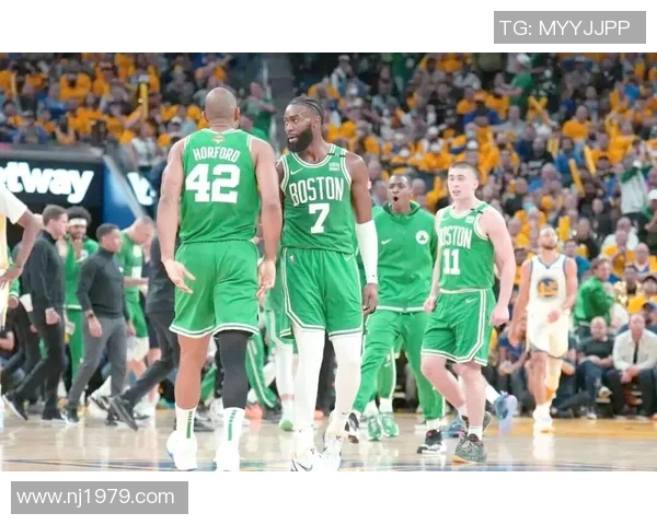 凯尔特人逆转爵士赛后分析球队表现与战术调整